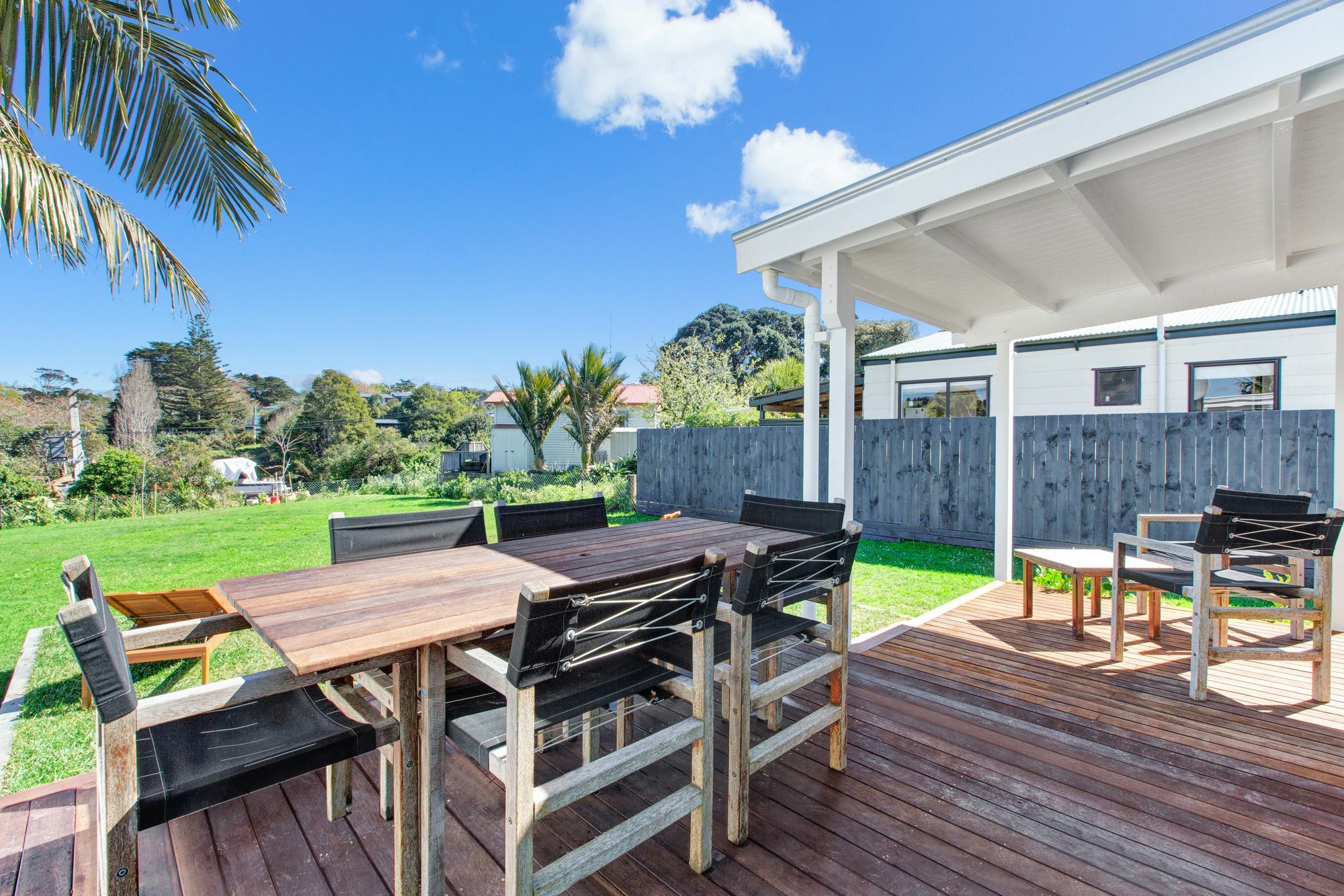 The Little Blue Bach In Oneroa Village By Waiheke Unlimited Exterior foto